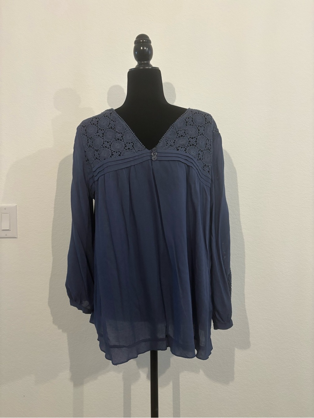 Solitaire Navy Crochet Yoke V-Neck Tunic